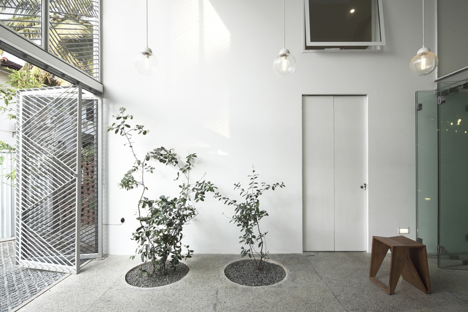 house in a house by read studio