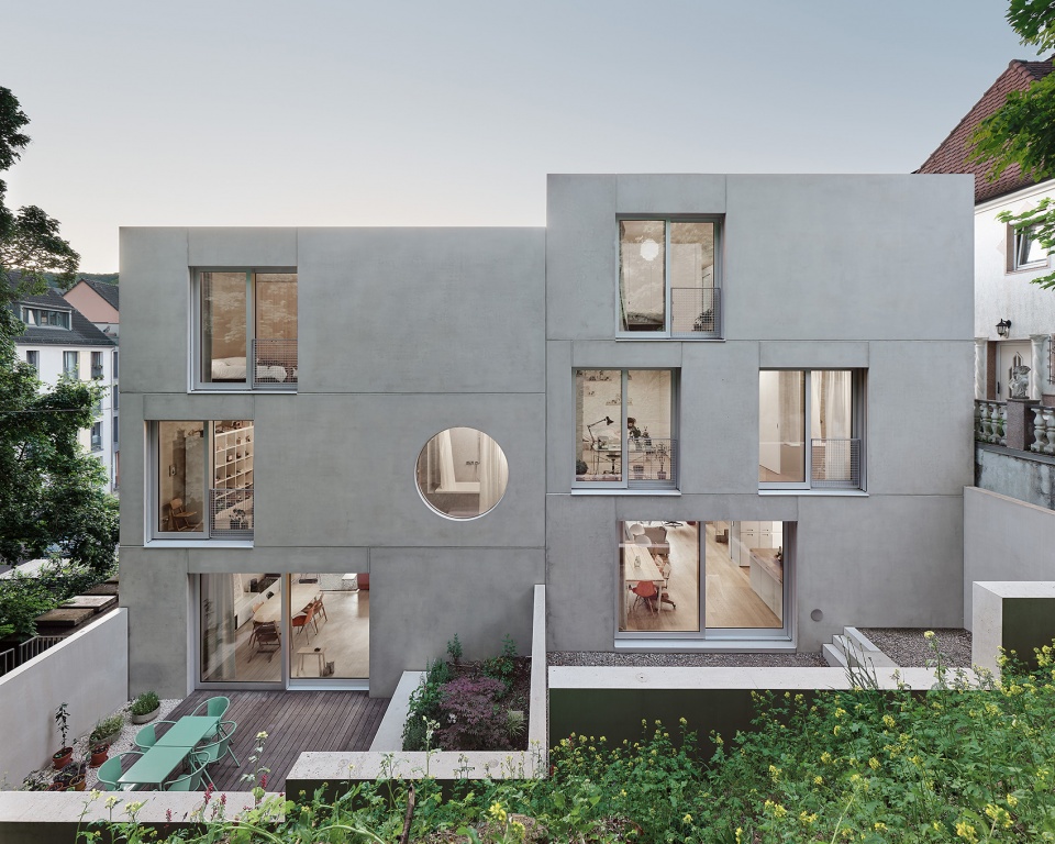 HS77 Stuttgart Apartments by VON M