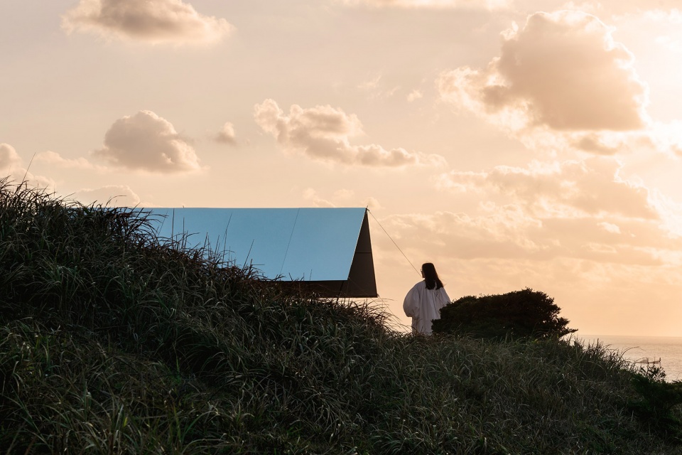 skyfall by say architects