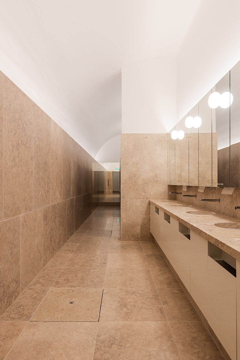 Renovation of the Event Center of Convento do Beato by RISCO