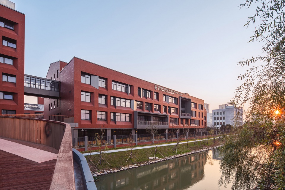 ningbo british international school by ningbo architectural design research institute