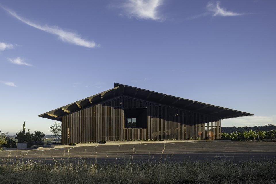 Furioso Vineyards by Waechter Architecture