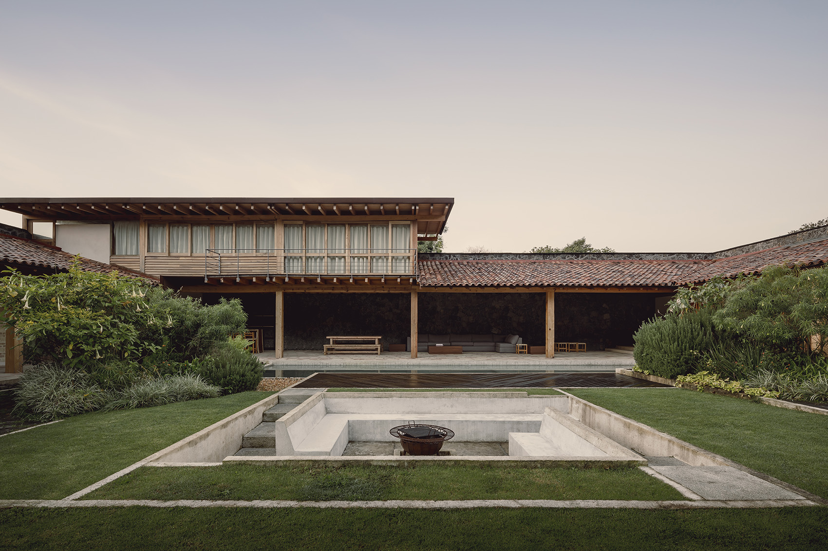 La Hacienda Jardin by Practica Arqutiectura