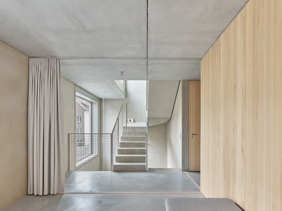 HS77 Stuttgart Apartments by VON M
