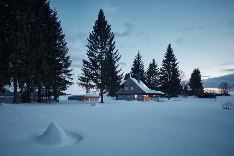 The Glass Cabin by Mjolk architekti