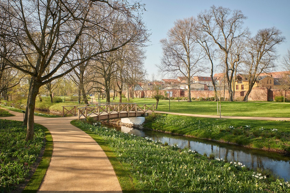 friedrich ebert park and bleichwall park by sinai