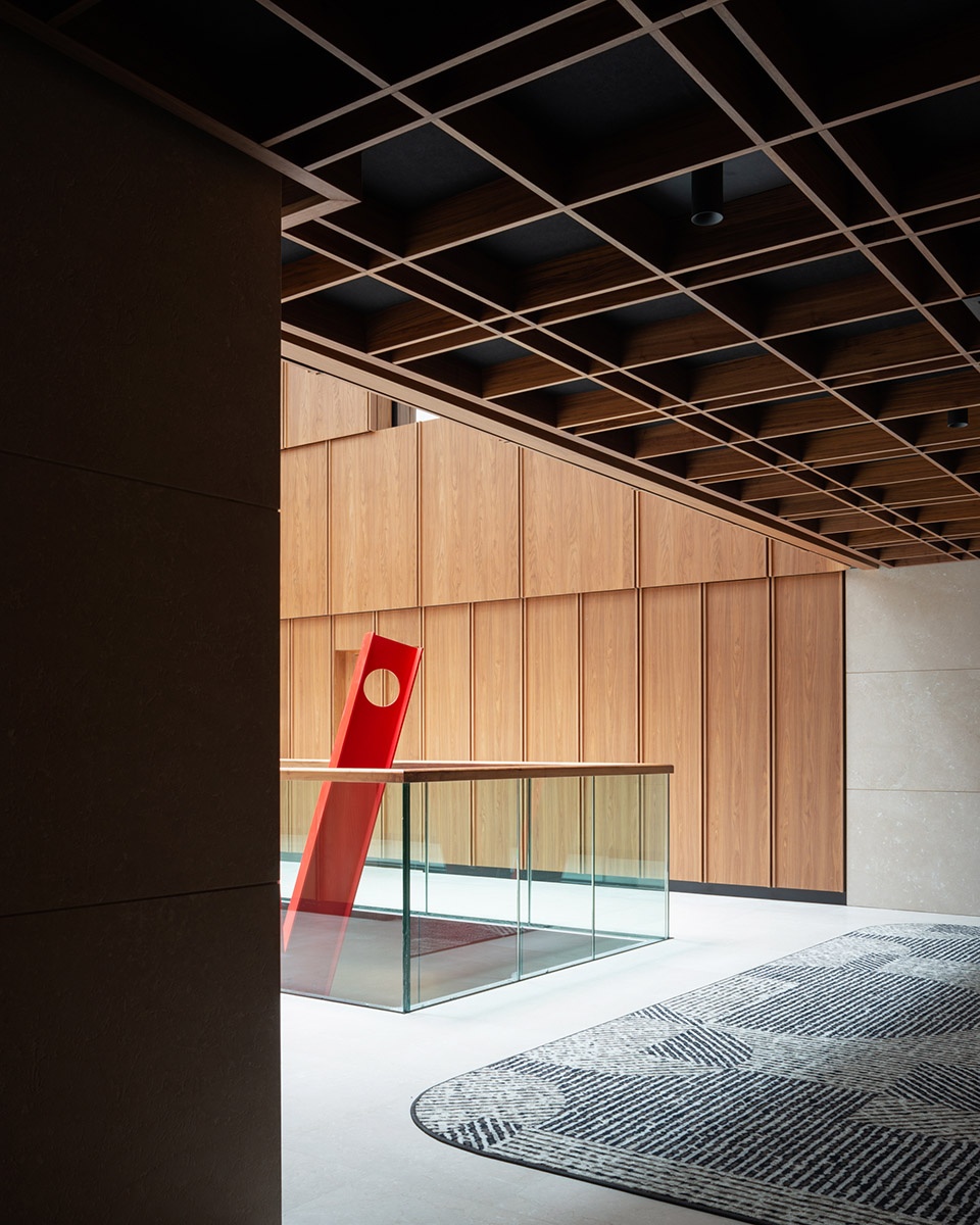 August Debouzy by studio razavi architecture