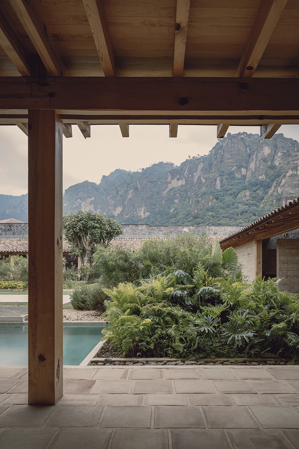 La Hacienda Jardin by Practica Arqutiectura
