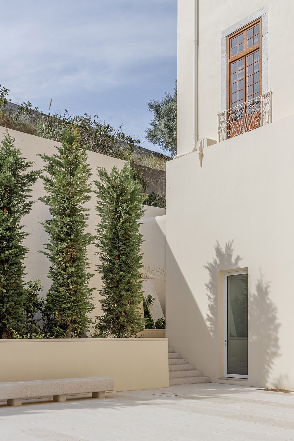 Renovation of the Event Center of Convento do Beato by RISCO
