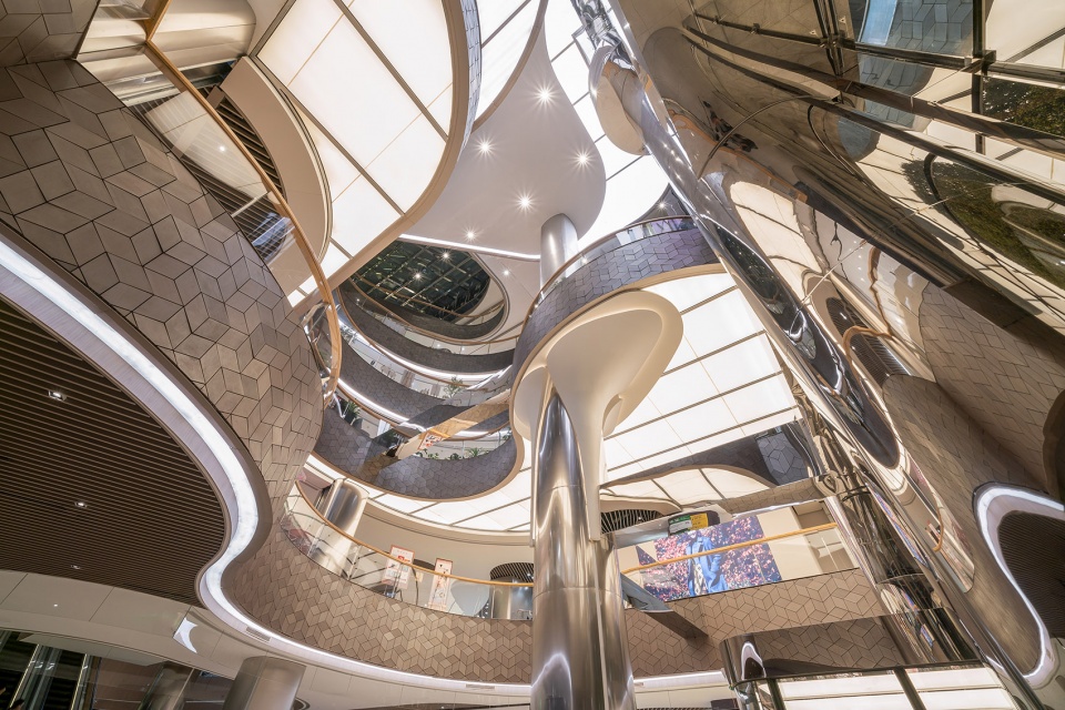 shanghai shui on xintiandi plaza by unstudio