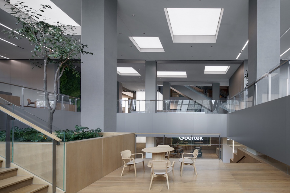 Public Space of Goertek Global R and D Headquarters MAT Office