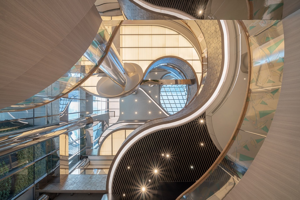 shanghai shui on xintiandi plaza by unstudio
