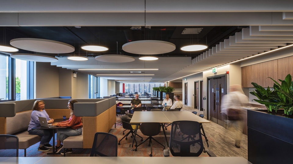 One Elmwood Center of Queen s University Belfast by Hawkins Brown RPP Architects