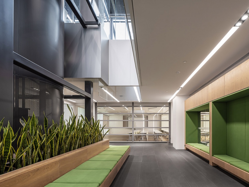 Public Space of Goertek Global R and D Headquarters MAT Office