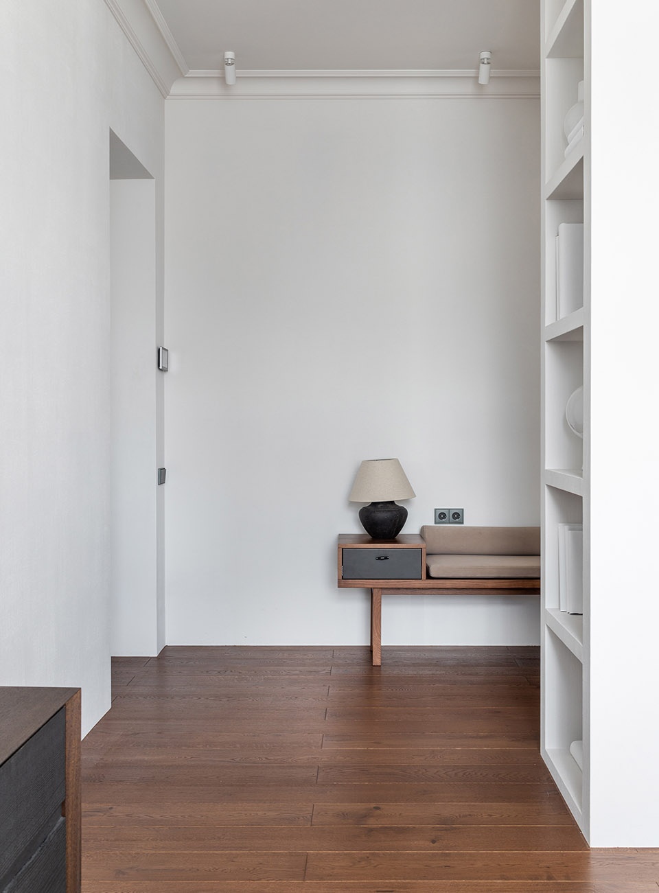 k4 apartment by zrobim architects