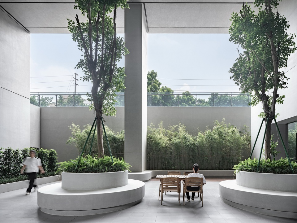 CAPOL DREAM OFFICE China by Capol