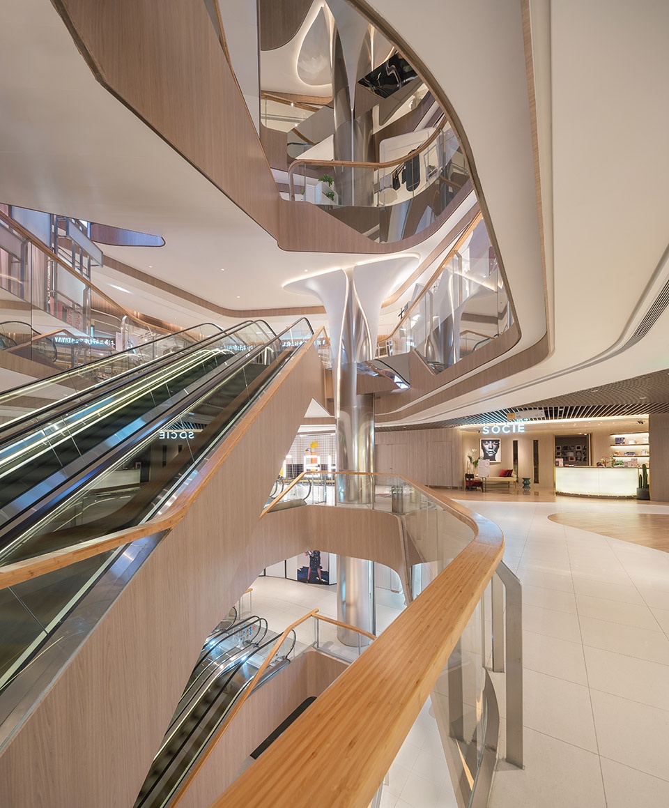 shanghai shui on xintiandi plaza by unstudio