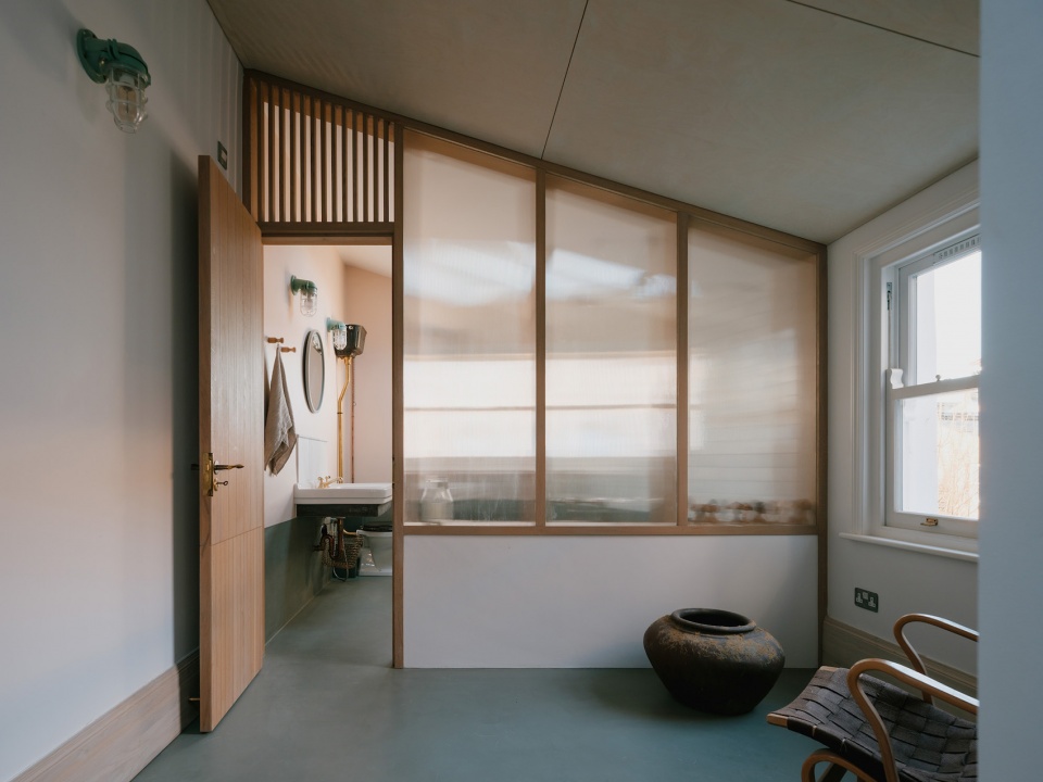 Magpie House by DGN Studio