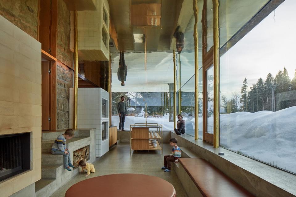 The Glass Cabin by Mjolk architekti