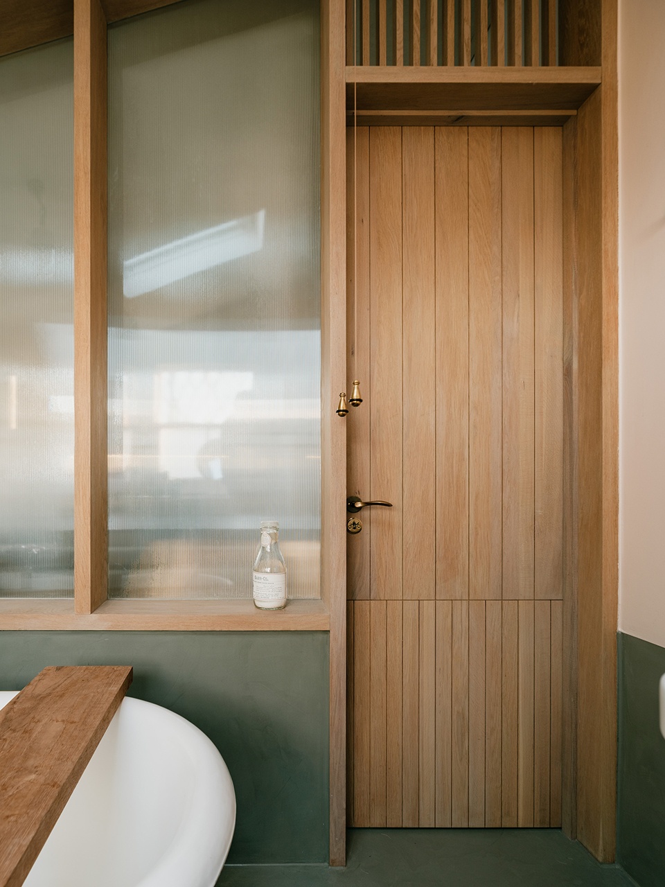 Magpie House by DGN Studio