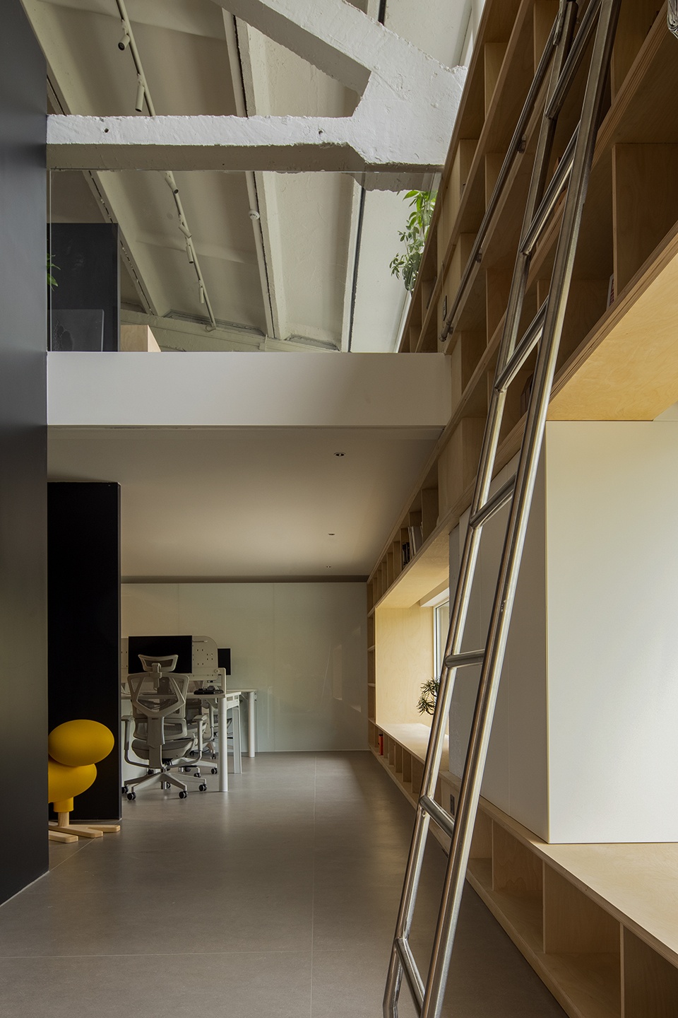 UNI X Design Office China by Uni X Associates