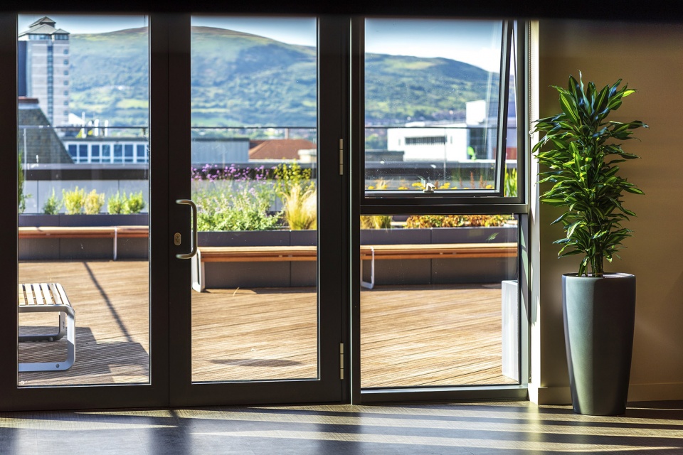 One Elmwood Center of Queen s University Belfast by Hawkins Brown RPP Architects
