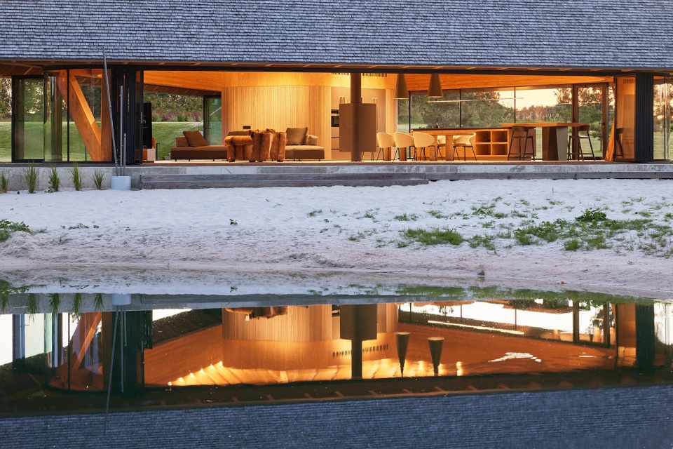 poolhouse by heima architects