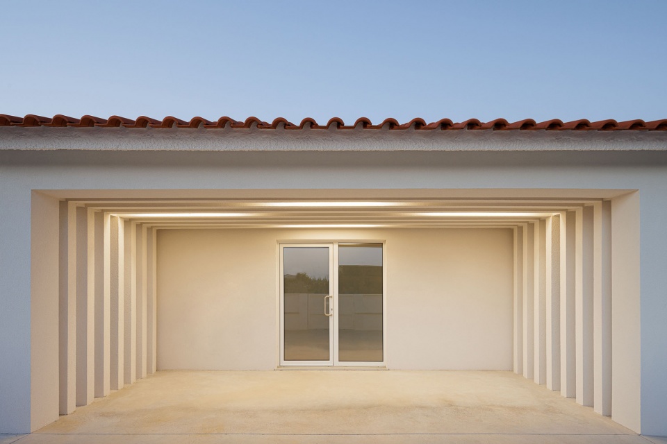 Nautical Sports Development Promotion Center by Romulo Neto Arquitetos