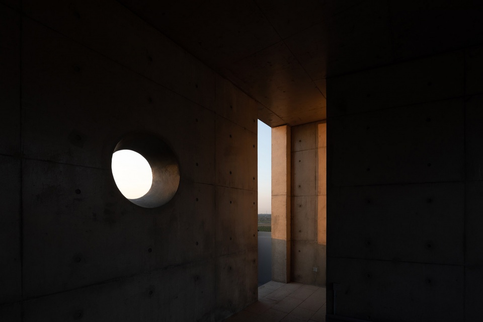 Mihope Tower China by Jin Design Studio