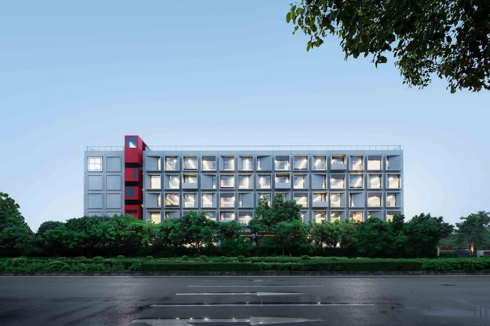CAPOL DREAM OFFICE China by Capol