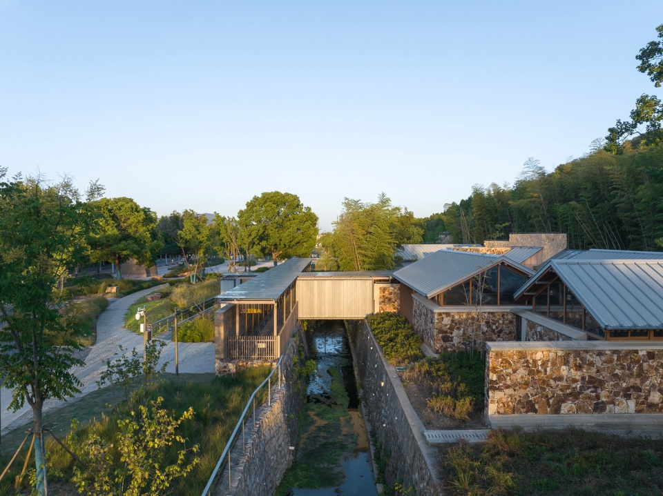tourist service station of tangshan ape man cave by ata aeseu