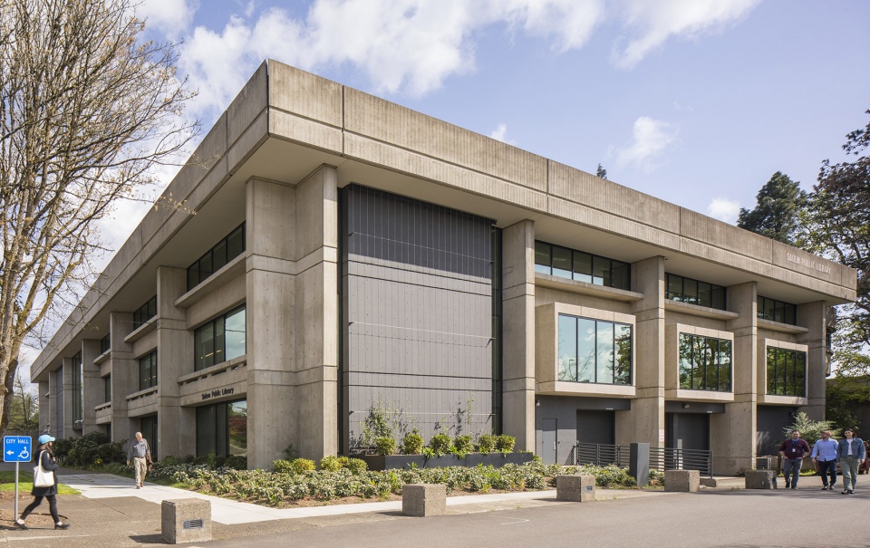 Salem Public Library Renovation by Hacker