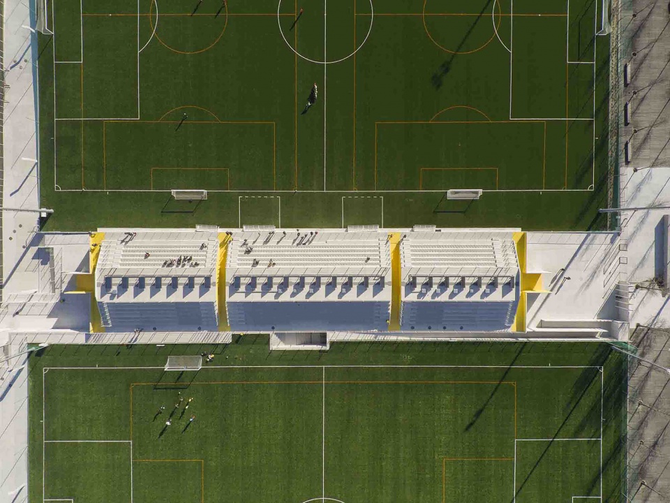 Grandstand Building SUMMARY