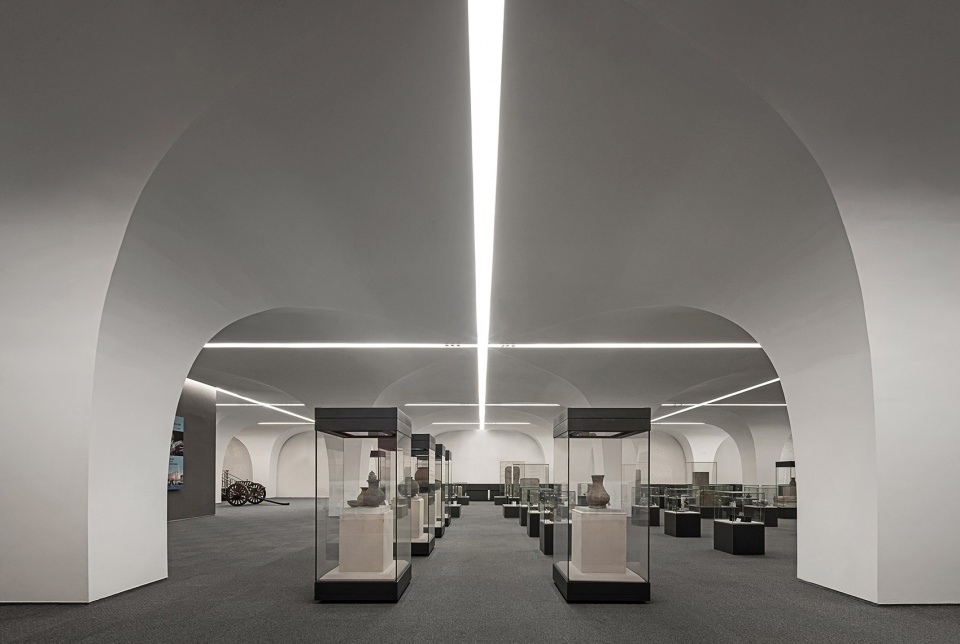 Terrace Library and Cave Museum UDG Very Studio