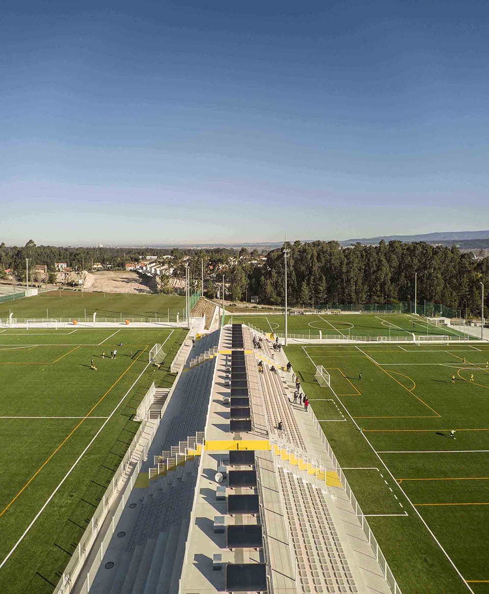 Grandstand Building SUMMARY