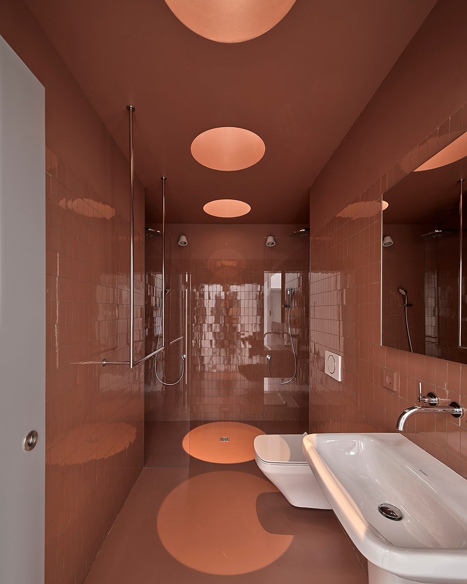 attic reconstruction in gliwice by dyrda fikus architekci