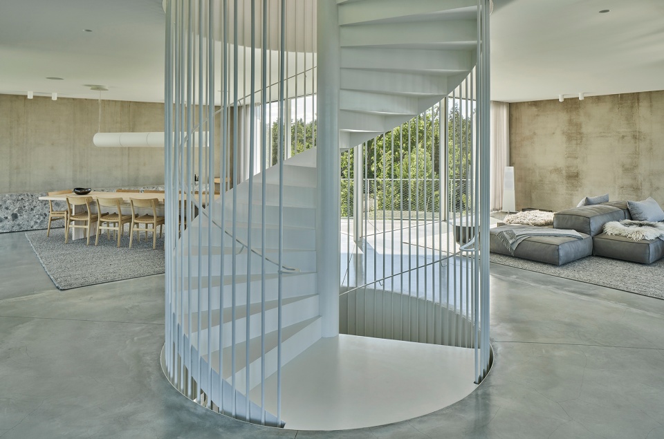 house on a hill by tham and videgard arkitekter