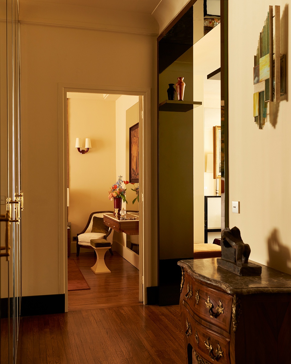 paris apartment renovation by studio akademos
