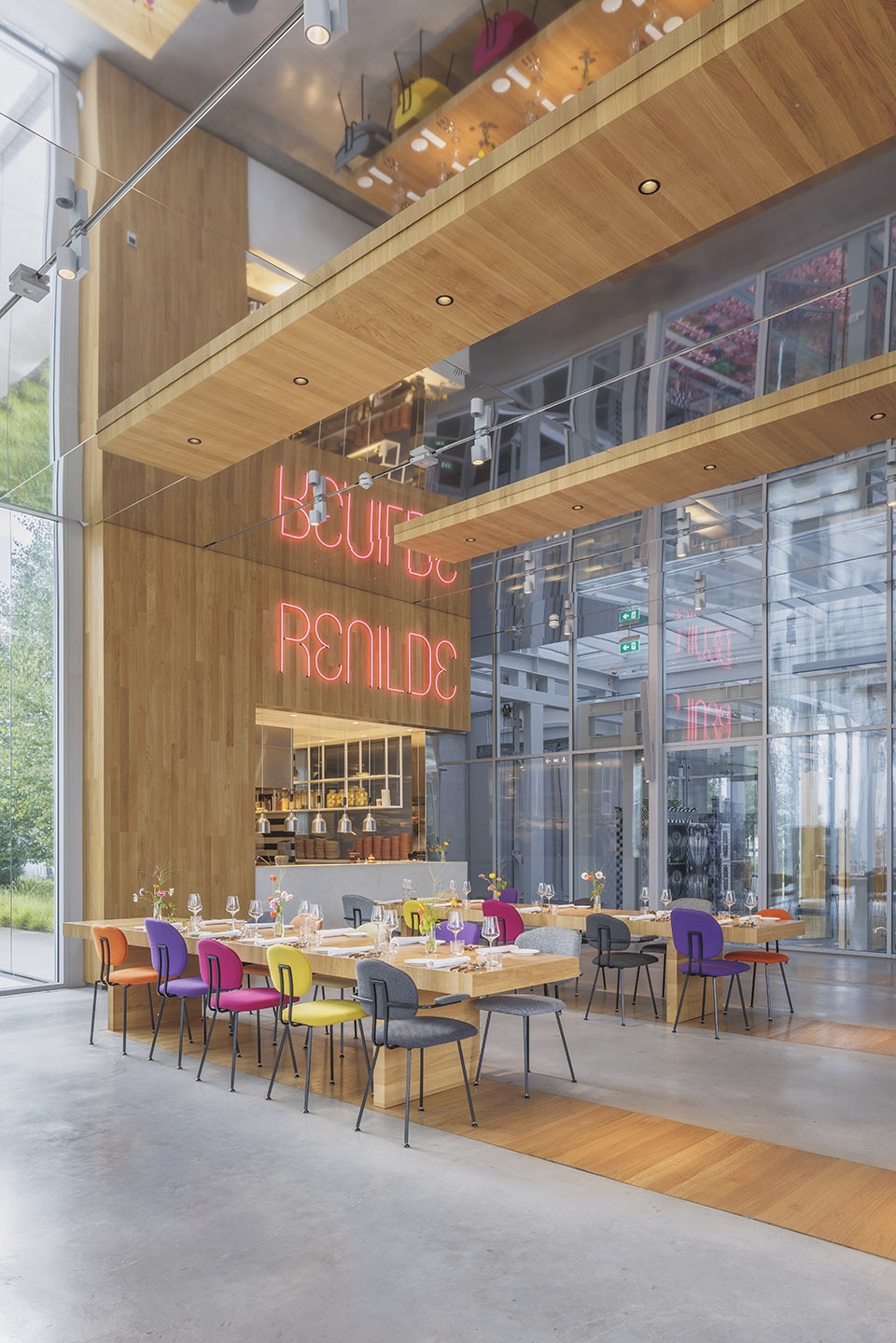 Café restaurant Renilde and Event room Coert concrete