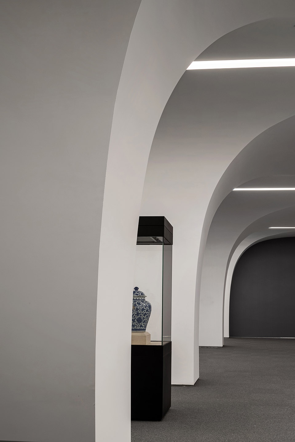 Terrace Library and Cave Museum UDG Very Studio