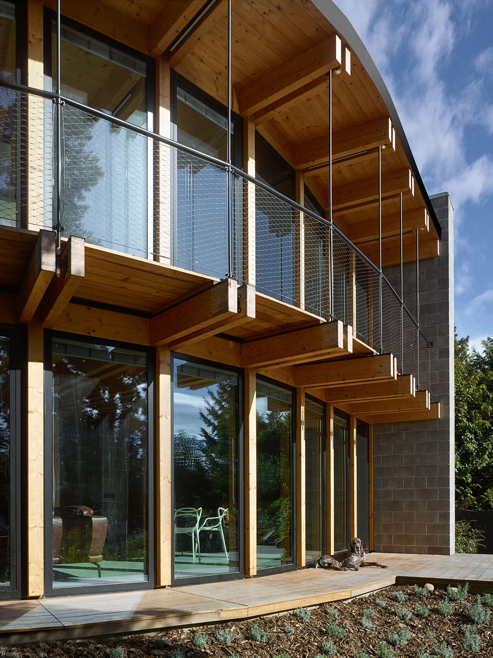 House that opens up to the sun by Stempel Tesar architekti
