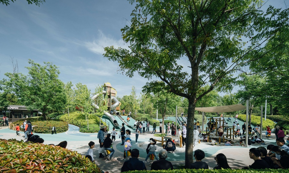 Pulo Ideal Park Market Horizon and Atmosphere Landscape