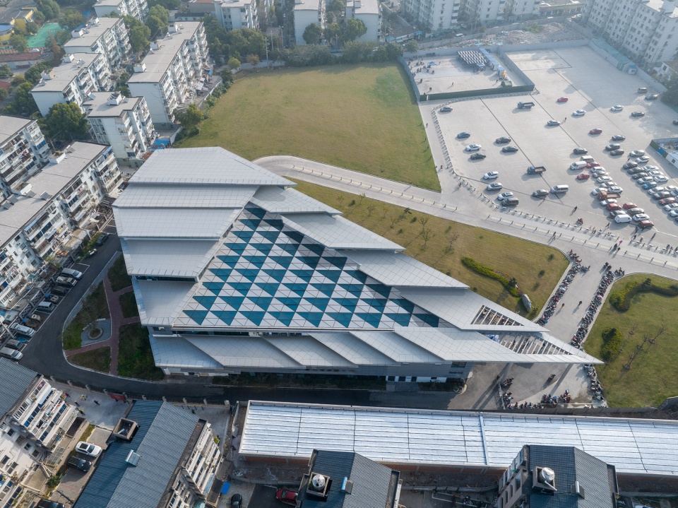 Liutan Market Migration and construction of a farmer s market by MINAX Architects