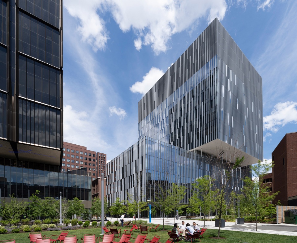 MIT SoMa Site 3 Lab Building by Perkins Will