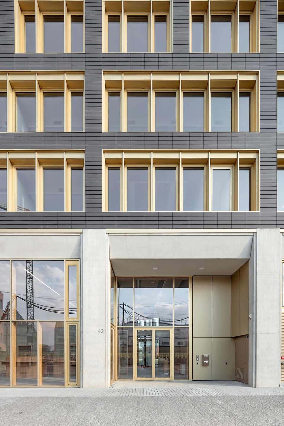iphe by ignacio prego architectures