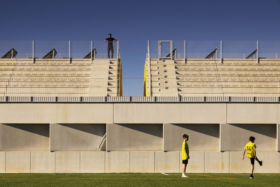Grandstand Building SUMMARY