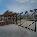 安徽霍山牛角冲乡村研学中心大门 / 傅英斌工作室