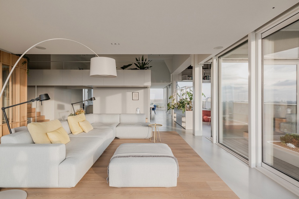 Panorama Penthouse by Bureau Fraai