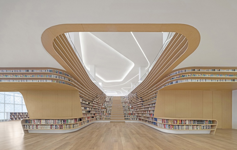 Terrace Library and Cave Museum UDG Very Studio