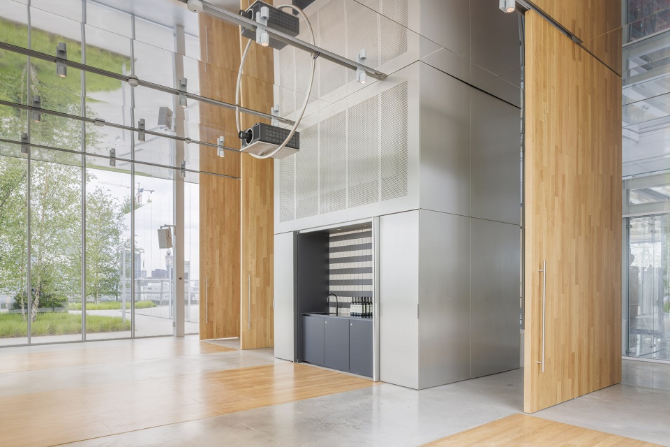 Café restaurant Renilde and Event room Coert concrete